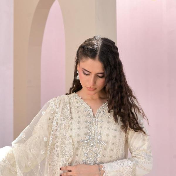 Luxury Pret – Formal Pret Wear