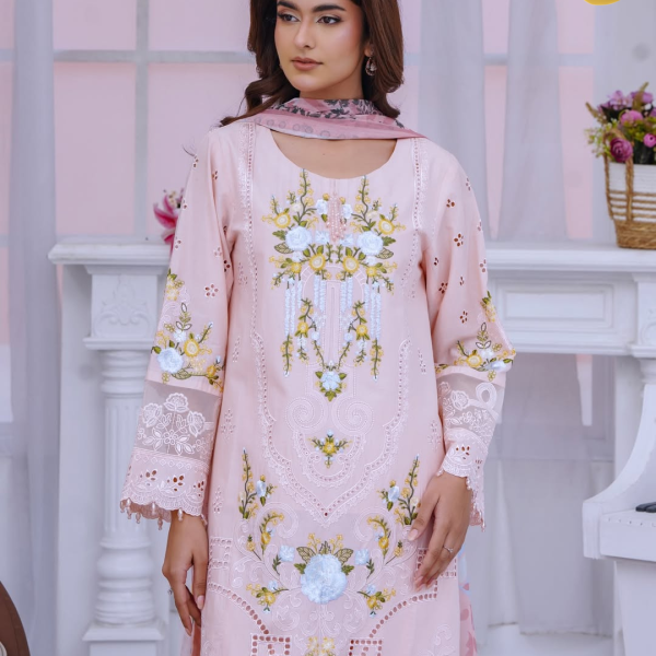 Light Peach Lace-Embellished Embroidered Lawn – Eid al-Fitr Edition