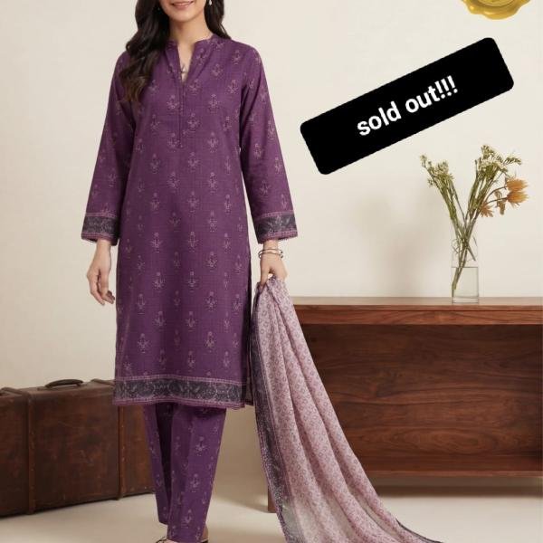 Printed Lawn 3-Piece Stitched Suit